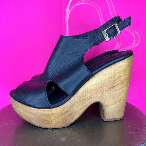 Five Worlds By Cordani Cabo Black Leather Peep Toe Wood Platform Sandal Sz 7 - Picture 3 of 6